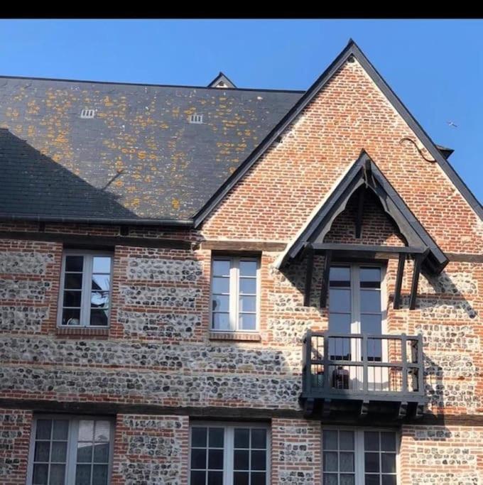 * L'Etoile Dieppoise * Dieppe Bagian luar foto